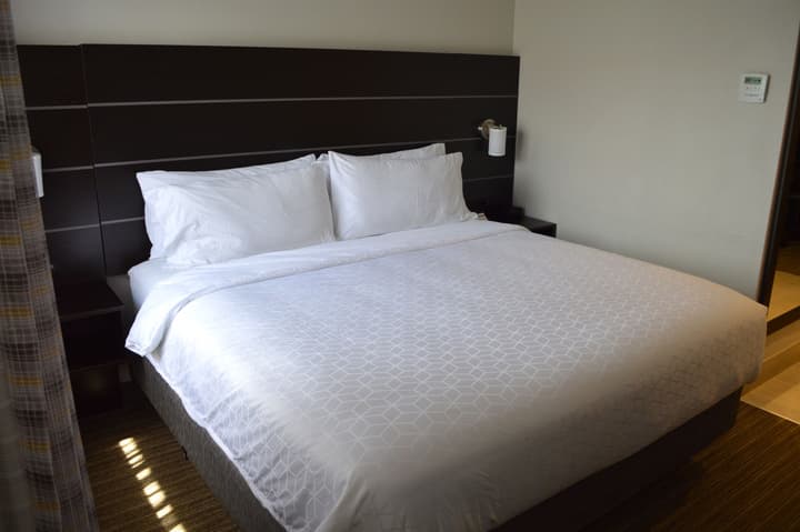Holiday Inn Express & Suites Miami - Hialeah by IHG