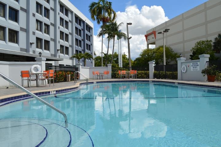 Holiday Inn Express & Suites Miami - Hialeah by IHG