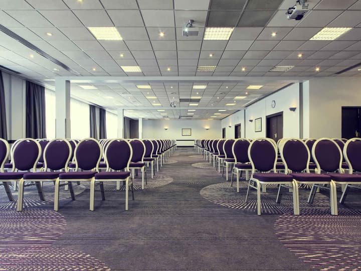 Mercure Paris Velizy