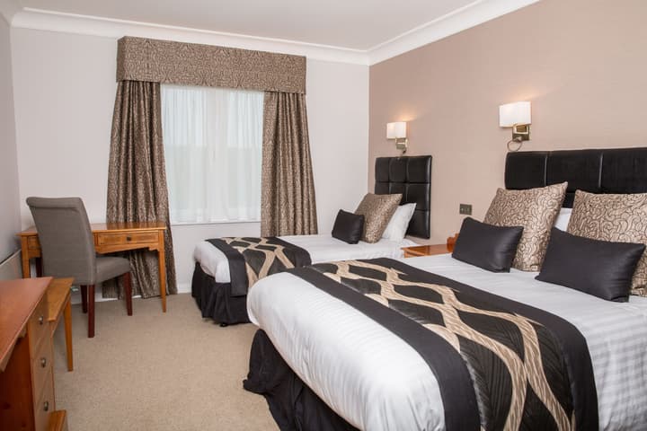 Lancaster House Hotel