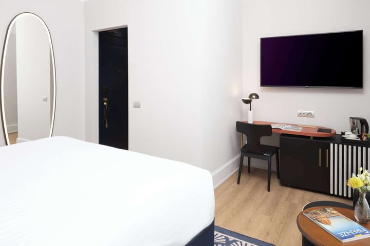 Anglo American Hotel Florence, Curio Collection by Hilton