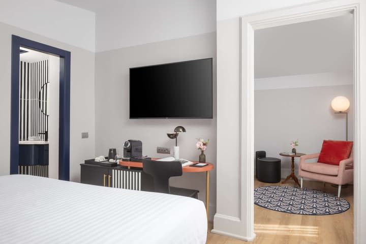 Anglo American Hotel Florence, Curio Collection by Hilton