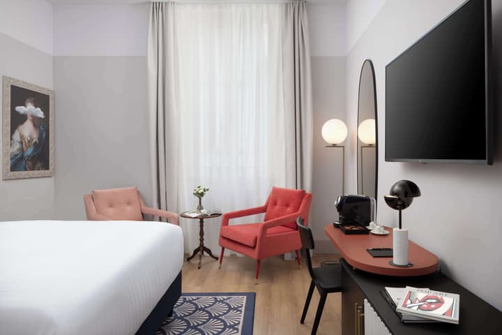 Anglo American Hotel Florence, Curio Collection by Hilton