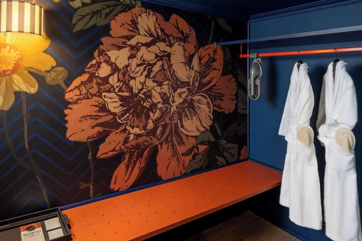 Anglo American Hotel Florence, Curio Collection by Hilton