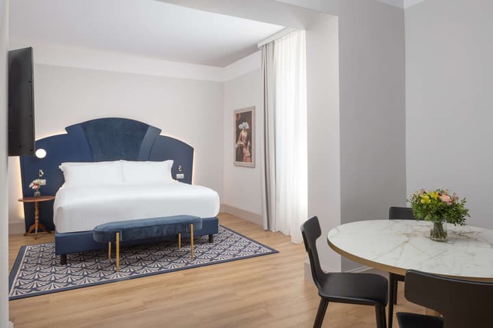 Anglo American Hotel Florence, Curio Collection by Hilton