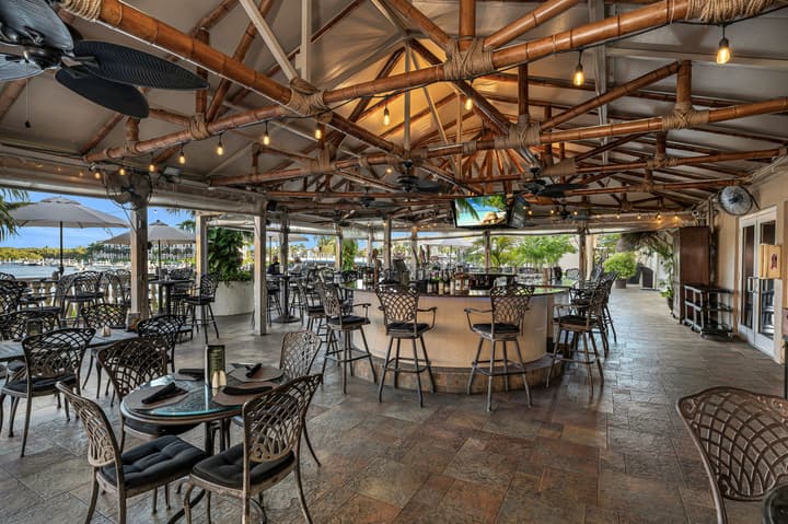 Bayfront Inn Fifth Avenue