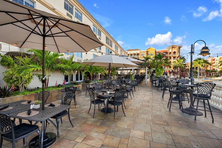 Bayfront Inn Fifth Avenue