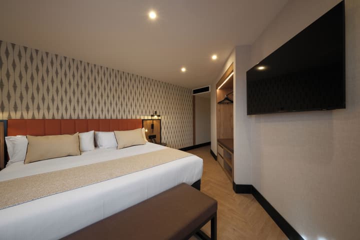 Catalonia Park Putxet Hotel