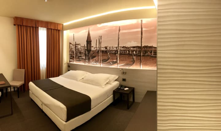 Antony Hotel