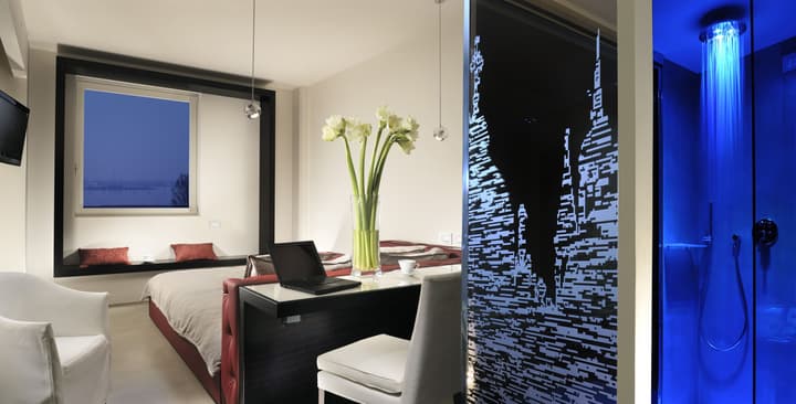 Antony Hotel