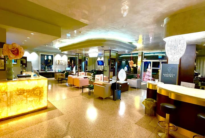 Antony Hotel