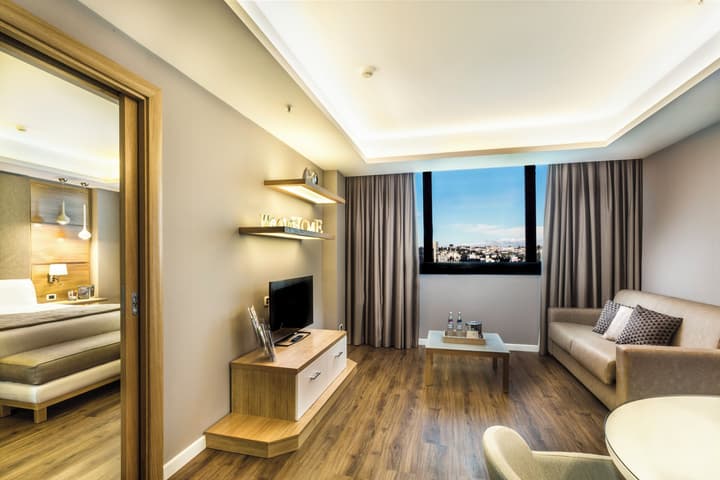 Holiday Inn Naples by IHG
