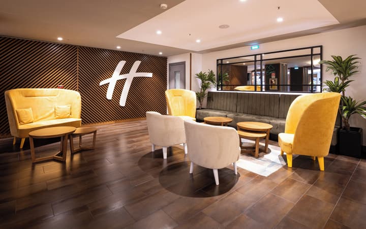 Holiday Inn Naples by IHG