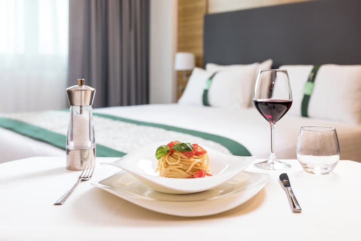 Holiday Inn Naples by IHG