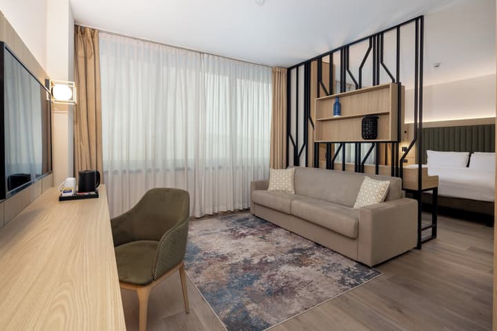 Holiday Inn Naples by IHG