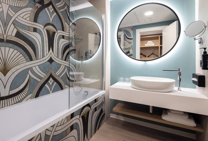 Holiday Inn Naples by IHG