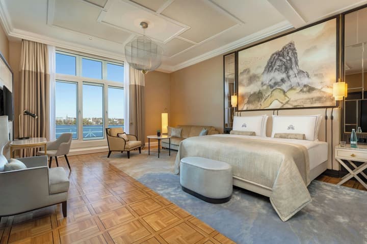 Hotel Atlantic Hamburg, Autograph Collection