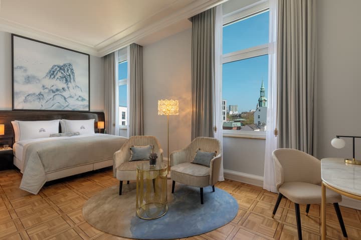 Hotel Atlantic Hamburg, Autograph Collection