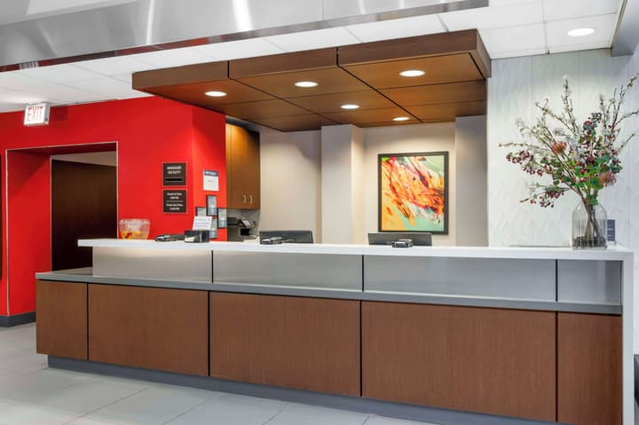 Best Western Grant Park Hotel