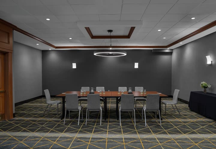 Holiday Inn Hasbrouck Heights-Meadowlands by IHG
