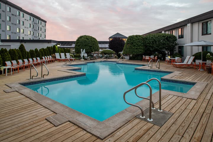 Holiday Inn Hasbrouck Heights-Meadowlands by IHG