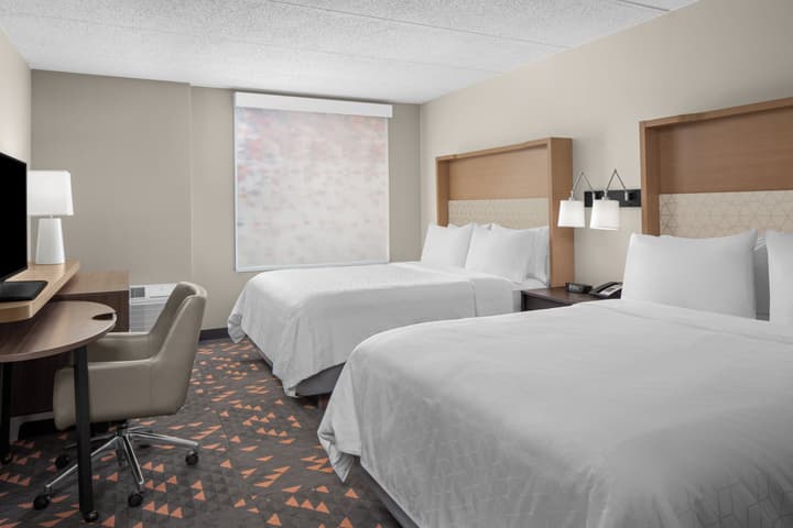 Holiday Inn Hasbrouck Heights-Meadowlands by IHG