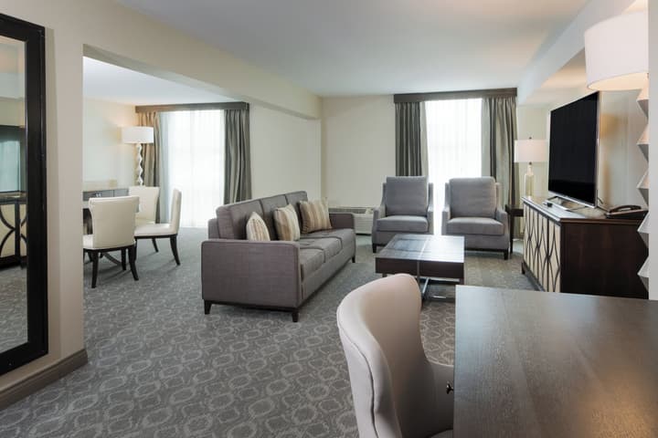 Crowne Plaza Chicago SW - Burr Ridge by IHG