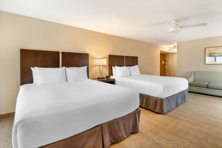 Best Western Plus Monterey Inn