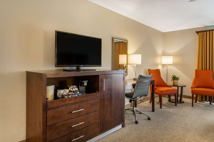 Best Western Plus Monterey Inn