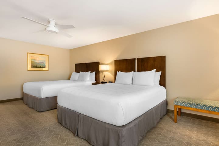 Best Western Plus Monterey Inn