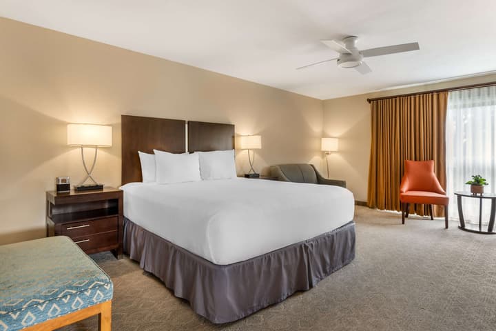 Best Western Plus Monterey Inn