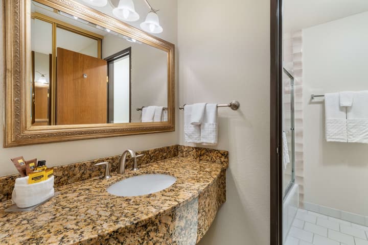 Best Western Plus Monterey Inn