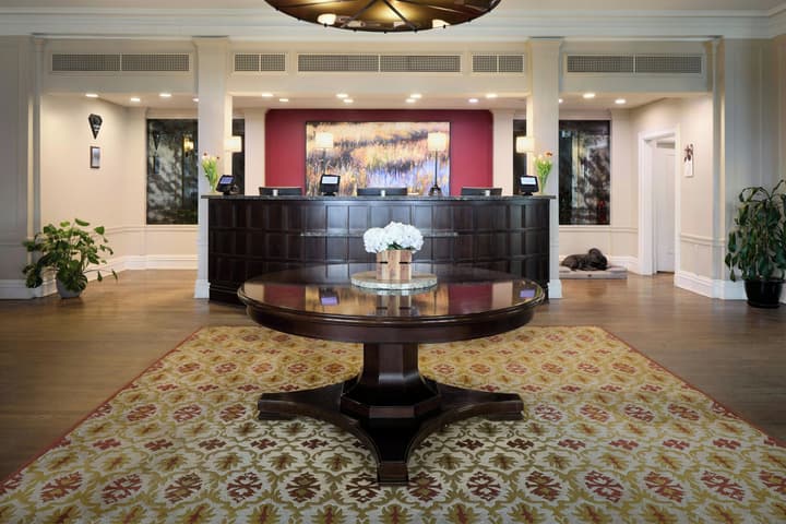 Algonquin Resort St Andrews by-the-Sea Autograph Collection