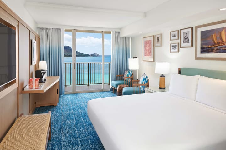 OUTRIGGER Reef Waikiki Beach Resort
