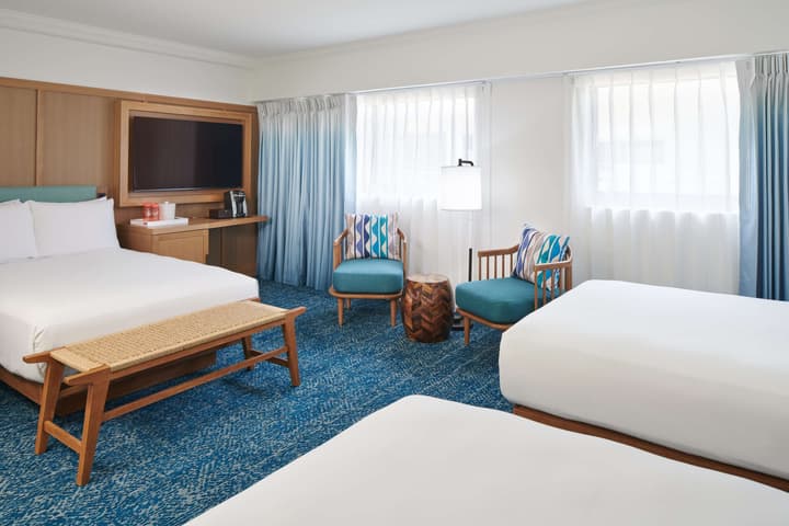 OUTRIGGER Reef Waikiki Beach Resort