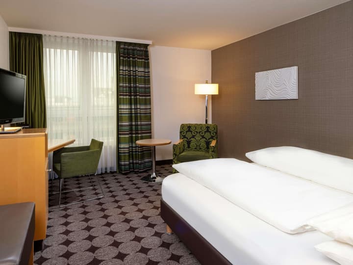 Mövenpick Hotel Nuernberg Airport