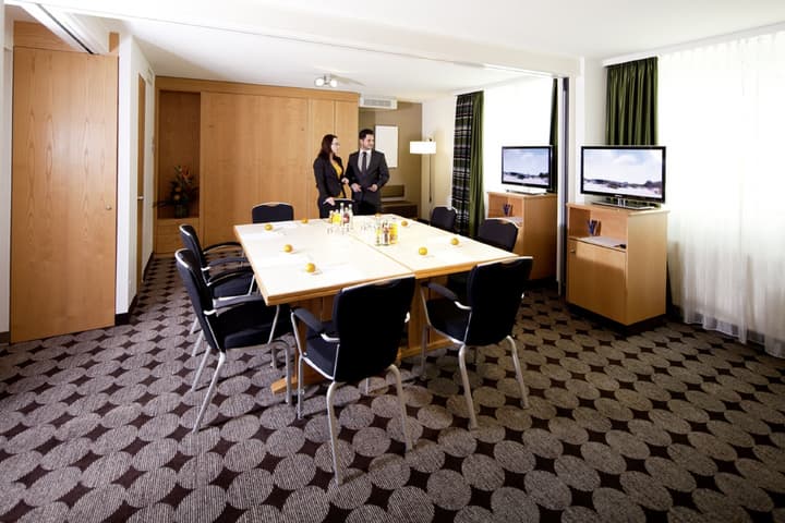 Mövenpick Hotel Nuernberg Airport