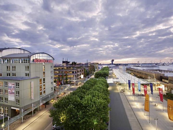 Mövenpick Hotel Nuernberg Airport
