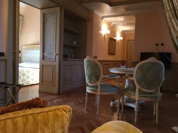 Andreola Central Hotel