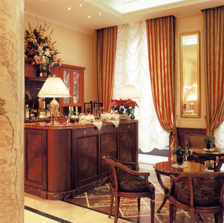 Andreola Central Hotel
