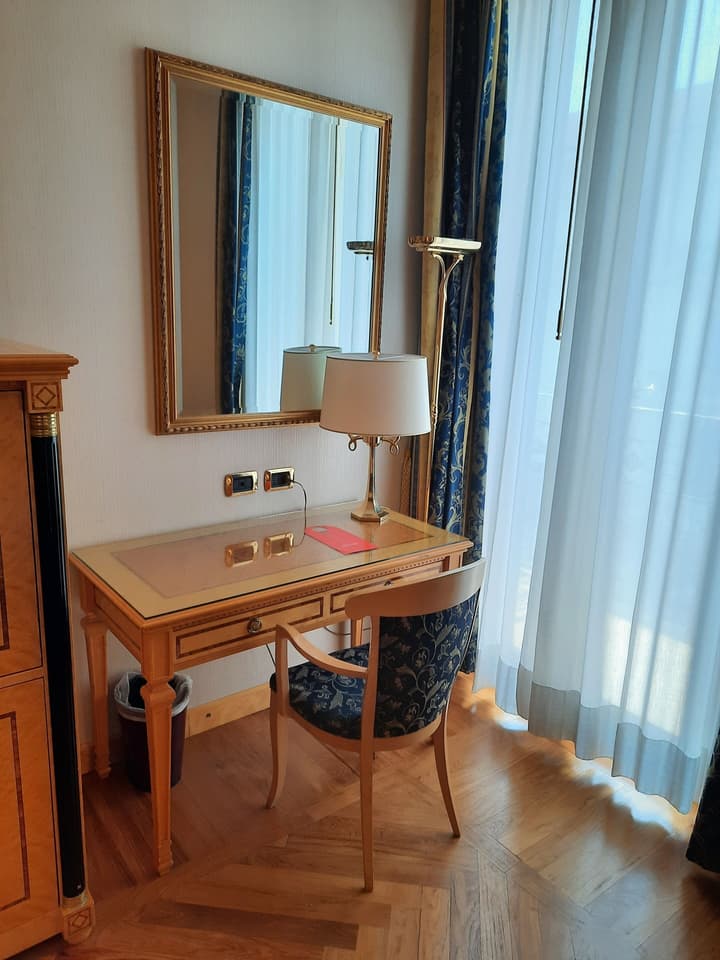 Andreola Central Hotel