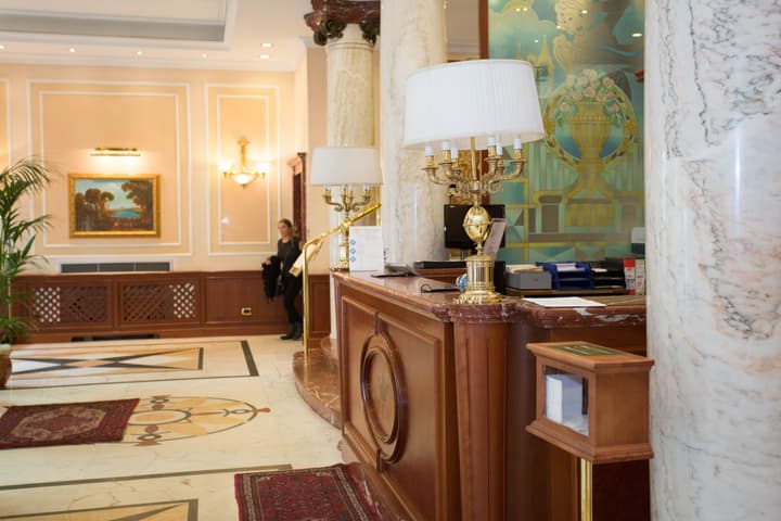 Andreola Central Hotel