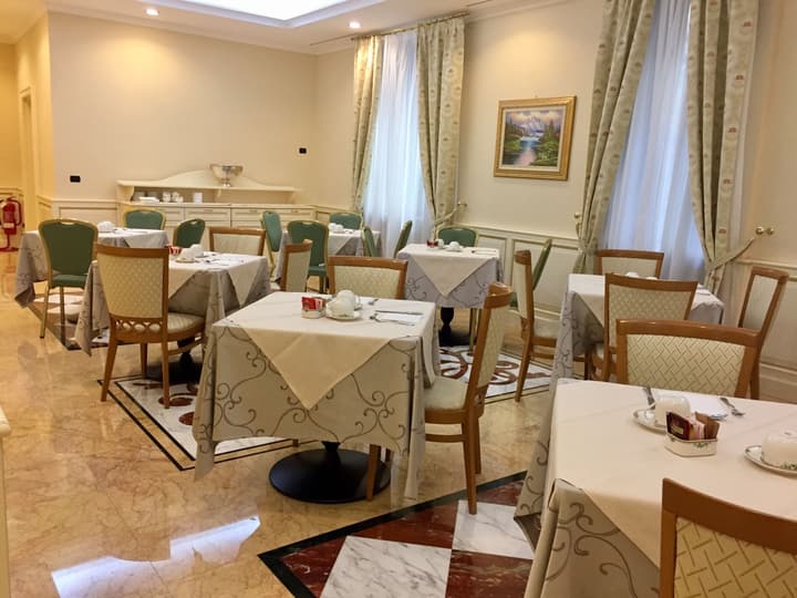 Andreola Central Hotel