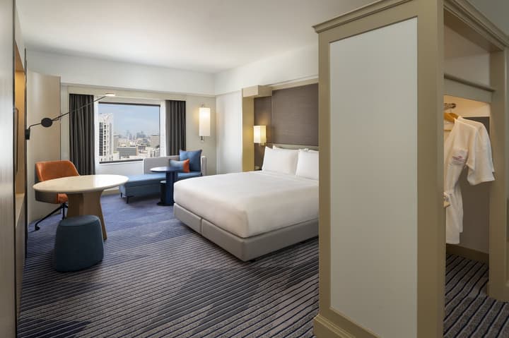 Crowne Plaza Bangkok Lumpini Park by IHG