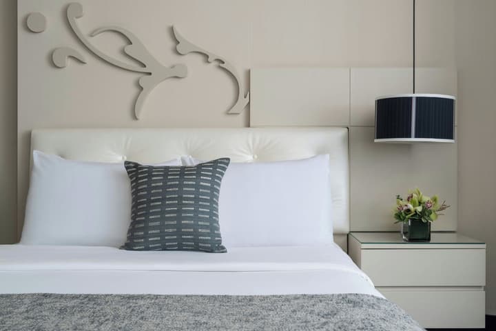THE MIDLAND HOTEL, Chicago, a Tribute Portfolio Hotel