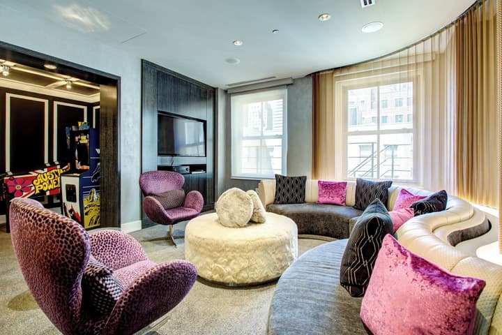 THE MIDLAND HOTEL, Chicago, a Tribute Portfolio Hotel