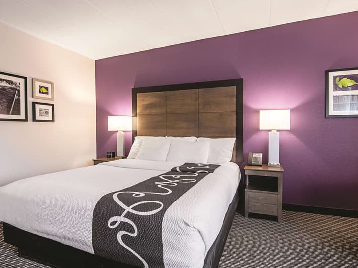 La Quinta Inn & Suites by Wyndham Portland DT/Maine Med