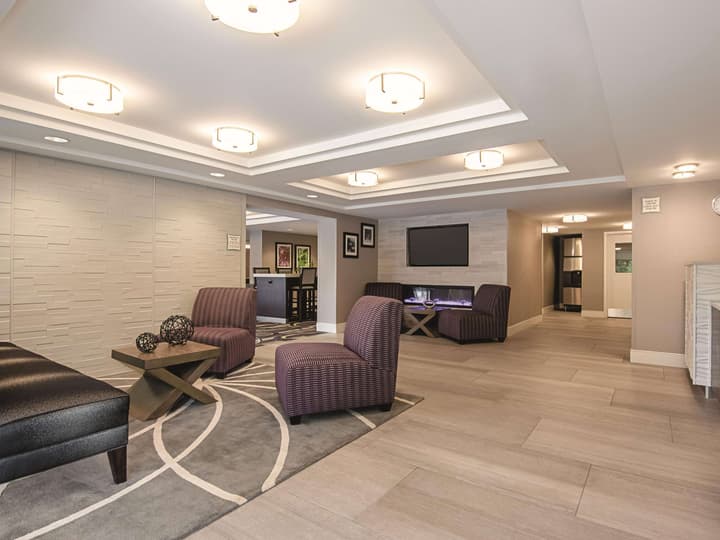 La Quinta Inn & Suites by Wyndham Portland DT/Maine Med