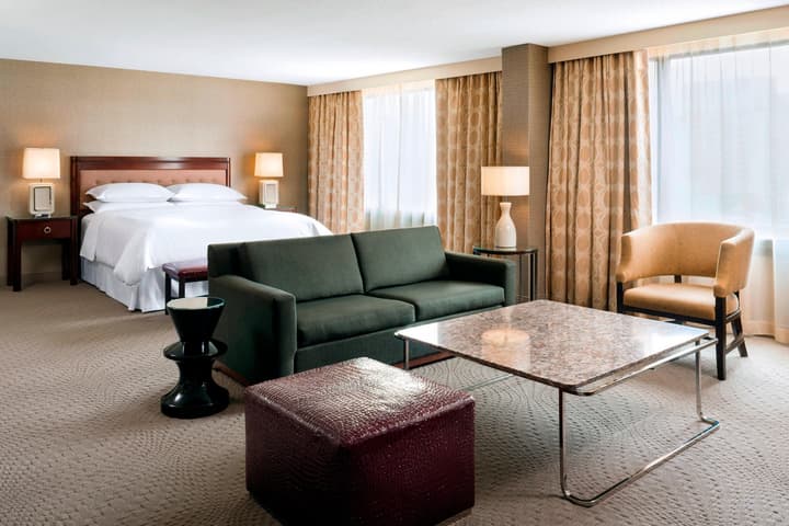 Sheraton Centre Toronto Hotel