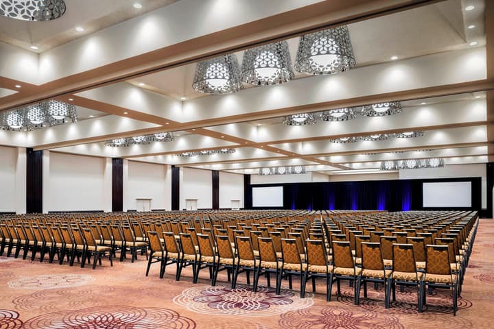 Sheraton Centre Toronto Hotel